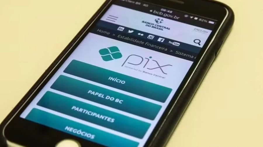 Receita Federal não vai taxar Pix acima de R$ 5.000 mensais; entenda novas regras